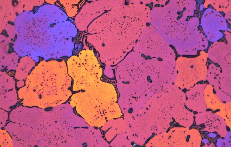 Manual ASTM E112 comparison chart vs digital automatic grain size measurement
